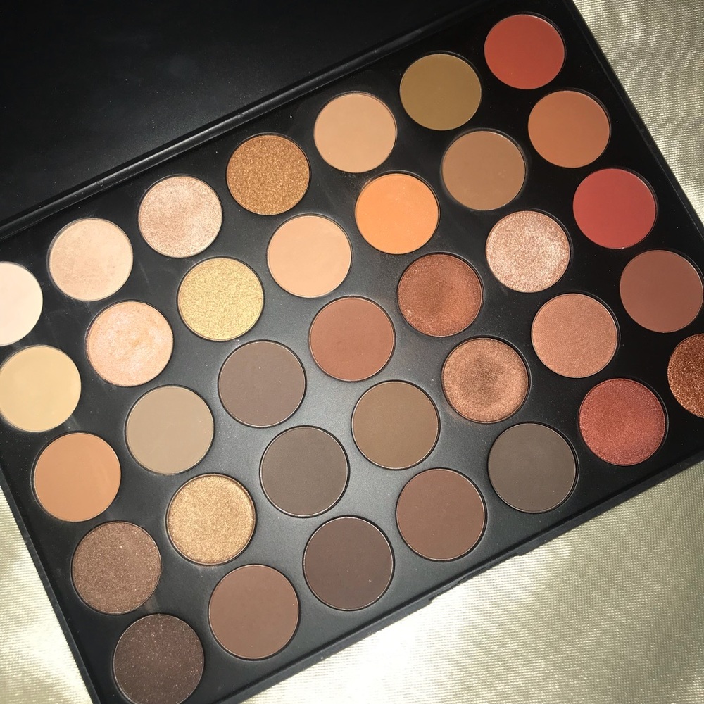 MORPHE 350 eyeshadow palette